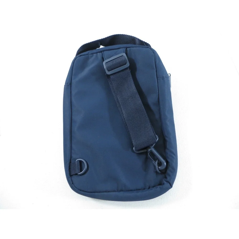 Disney Vacation Club DVC Member Crossbody Bag 2025 Navy Blue W/ Magnet NEW‎